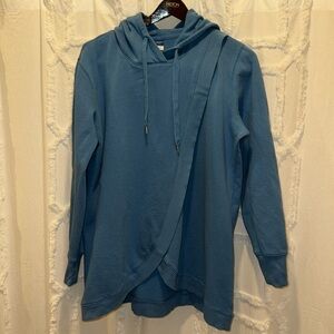 Old Navy maternity hoodie